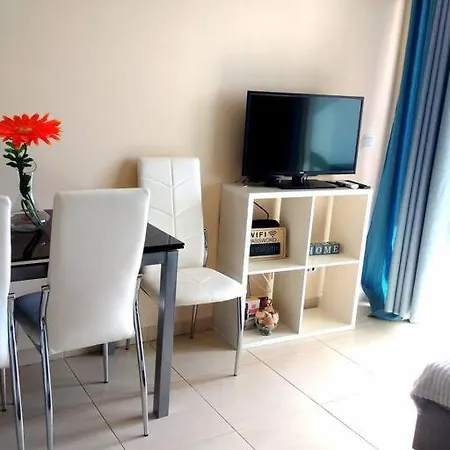 Apartamento Portimao דירה *