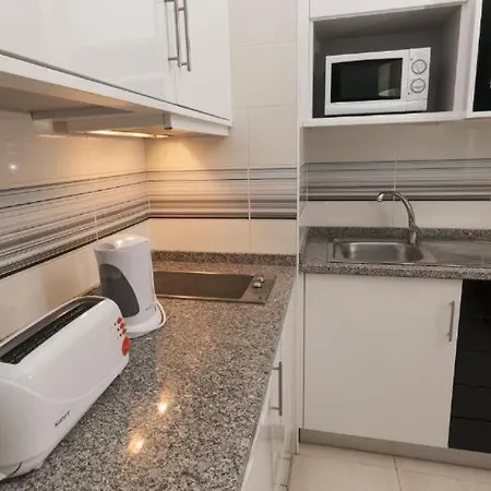 17 Piscina Wi-fi Gratuito Perto Da Da Rocha Apartamento Portimão